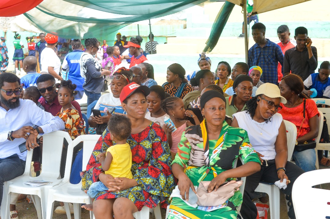 Parent at Inter-House sport